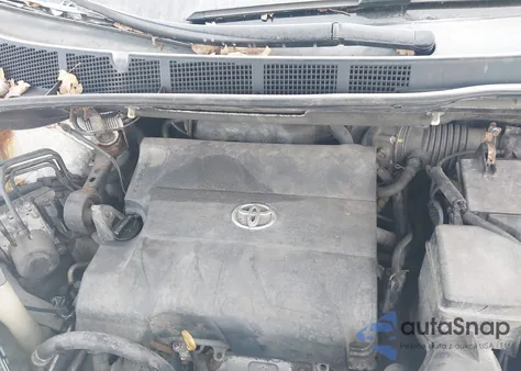 2011 Toyota Sienna Le z USA, uszkodzony, nr VIN 5TDJK3DC0BS016705